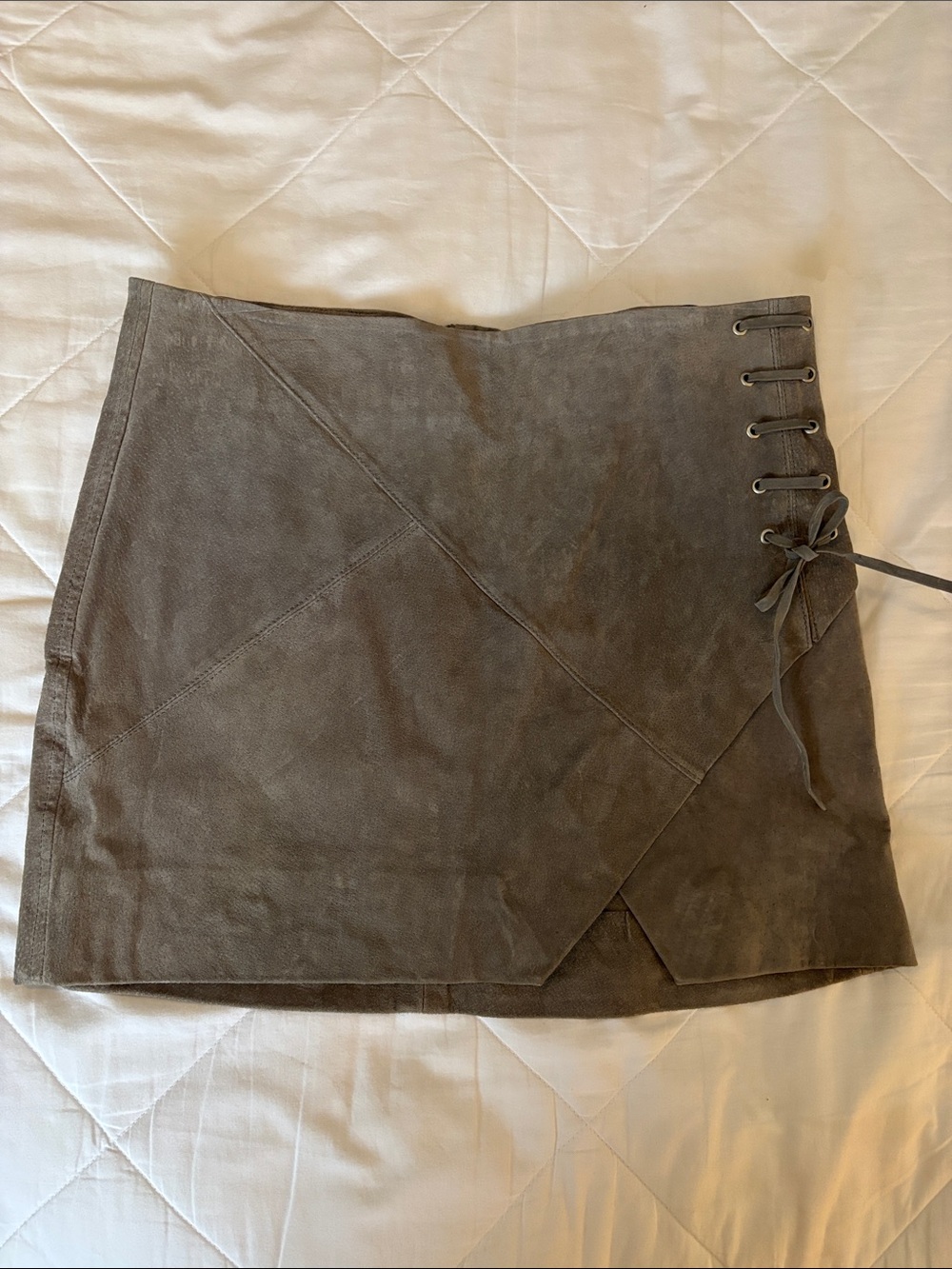 Blank NYC Taupe Genuine Suede Lace-Up Mini Skirt size 28